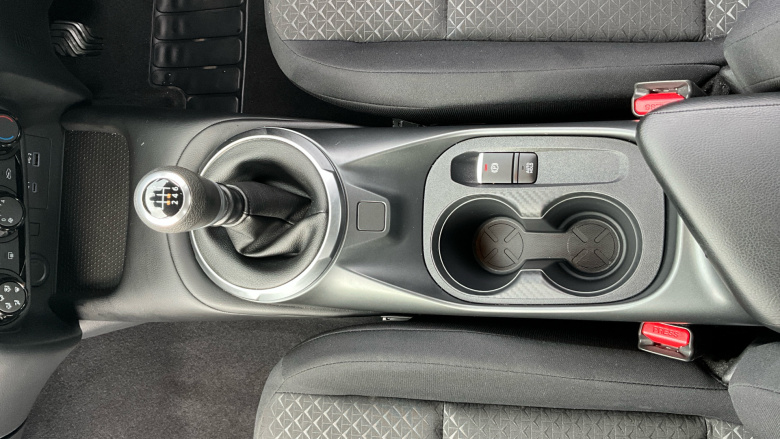 Nissan Juke 1.0 DiG-T Acenta Premium 5dr Petrol Hatchback